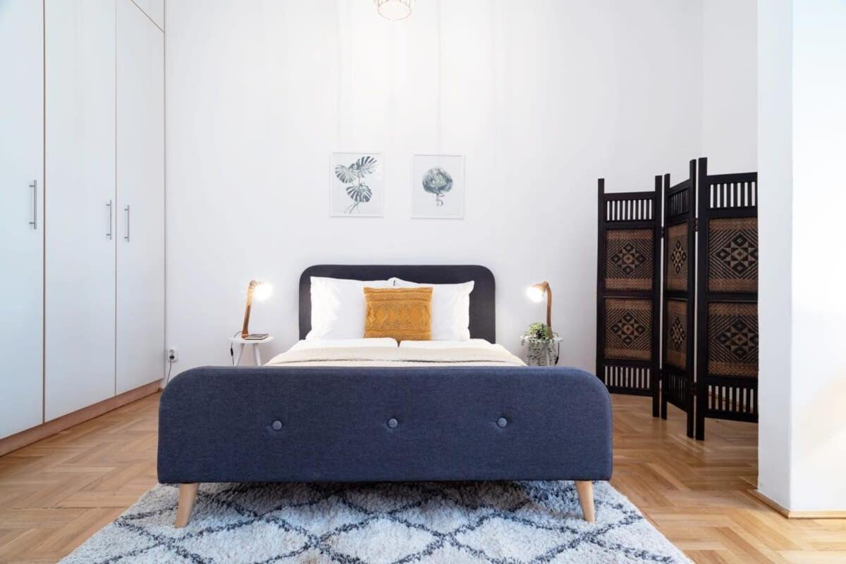 בודפשט Lovely Downtown Apartment Close To The Basilica מראה חיצוני תמונה
