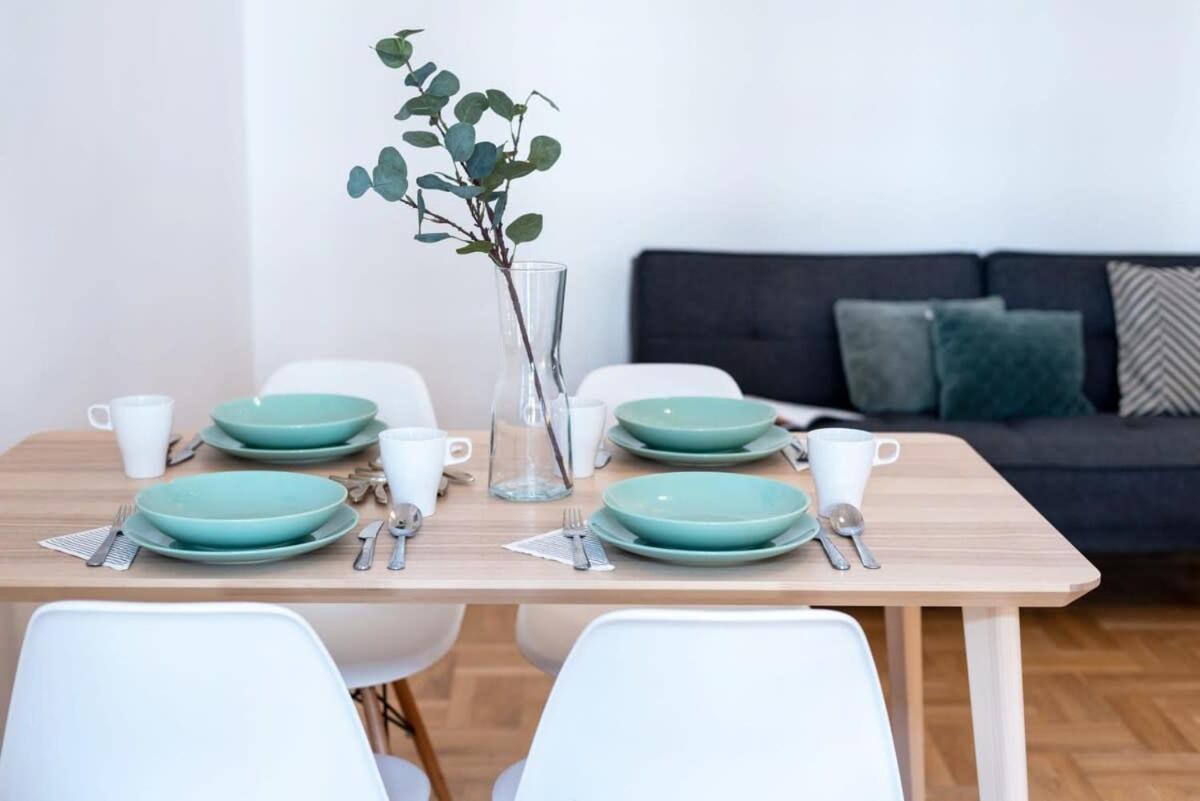 בודפשט Lovely Downtown Apartment Close To The Basilica מראה חיצוני תמונה
